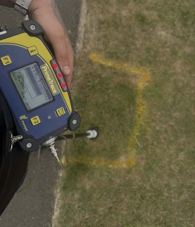 HUBB Group engineer conducting non-destructive leak detection in Saffron Walden